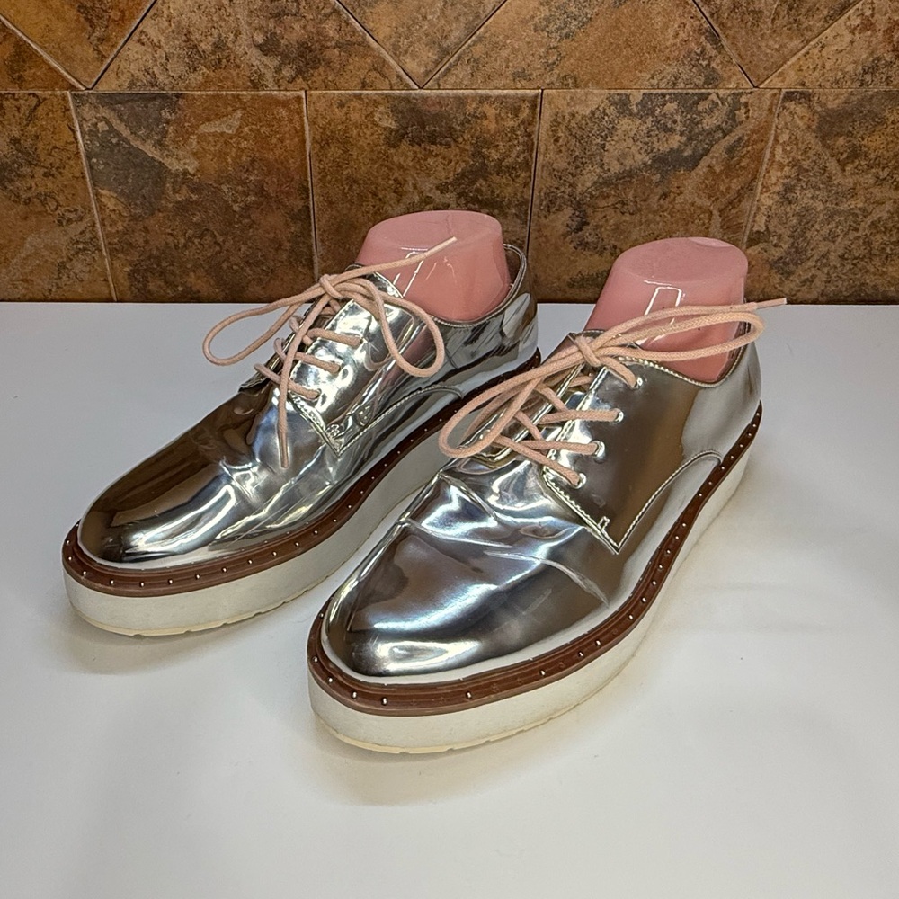 Silver Platform Oxford Shoes - Picture 2 of 7
